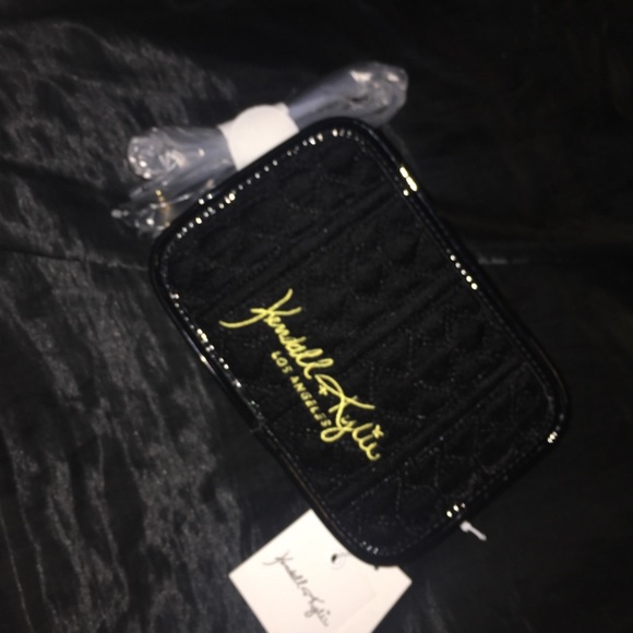 New purse 🥰 - Picture 1 of 3